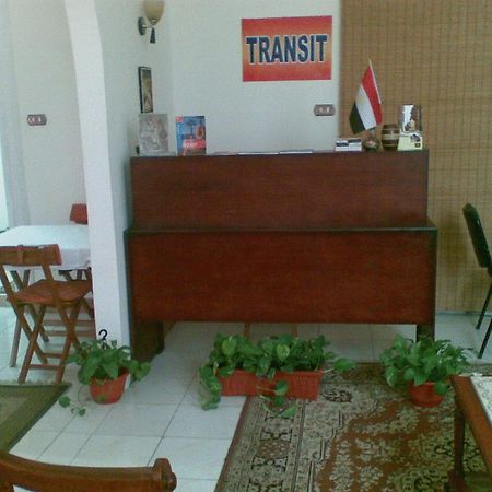 Transit Alexandria Hostel Екстер'єр фото