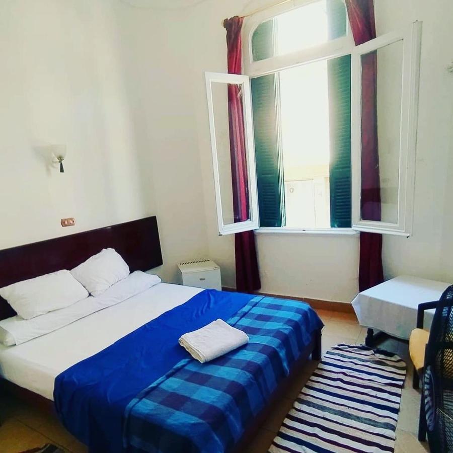 Transit Alexandria Hostel Екстер'єр фото