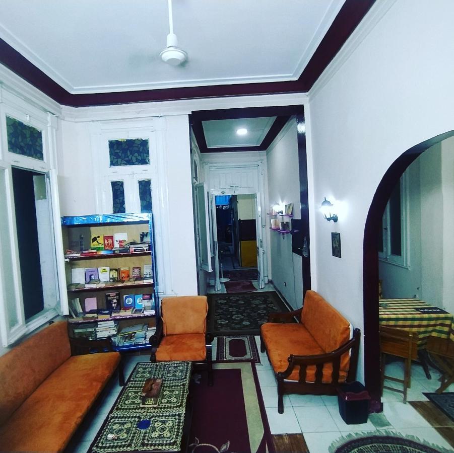Transit Alexandria Hostel Екстер'єр фото
