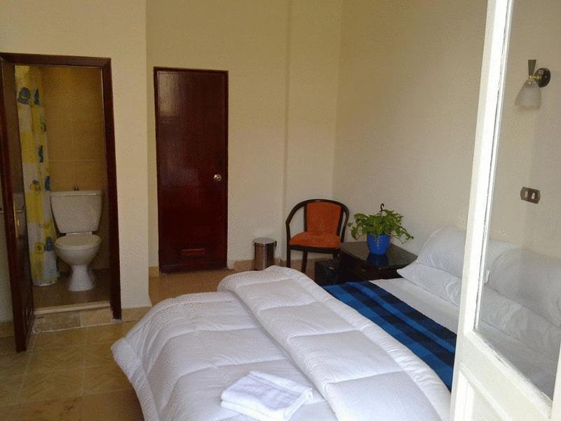 Transit Alexandria Hostel Екстер'єр фото