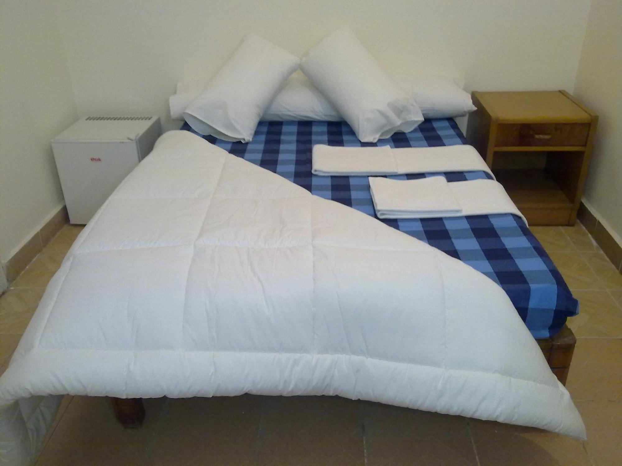 Transit Alexandria Hostel Екстер'єр фото