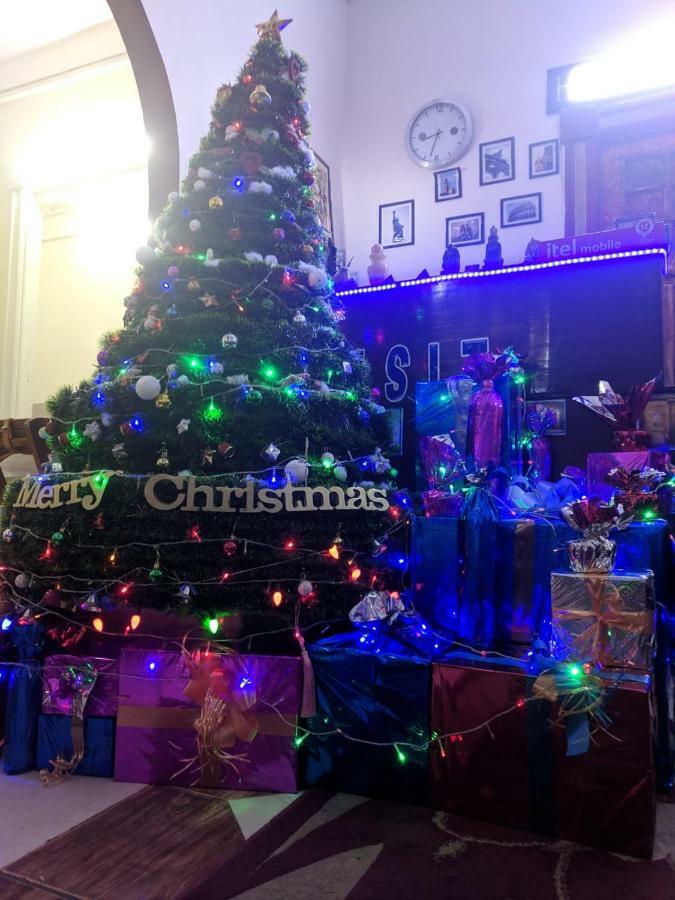 Transit Alexandria Hostel Екстер'єр фото